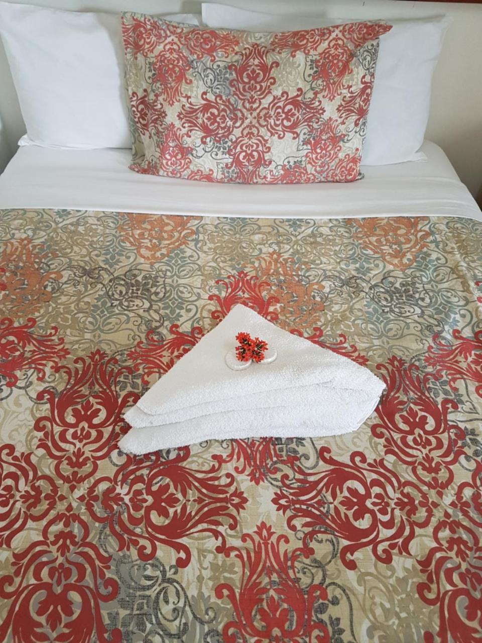 Mcroyal Hotel マウント・ハーゲン エクステリア 写真